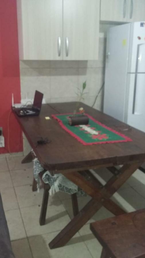 3 Kitnets Rio das Ostras